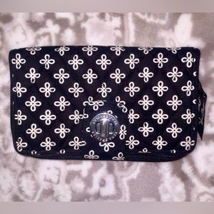 Vera Bradley Bifold Wallet in Mini Concerto